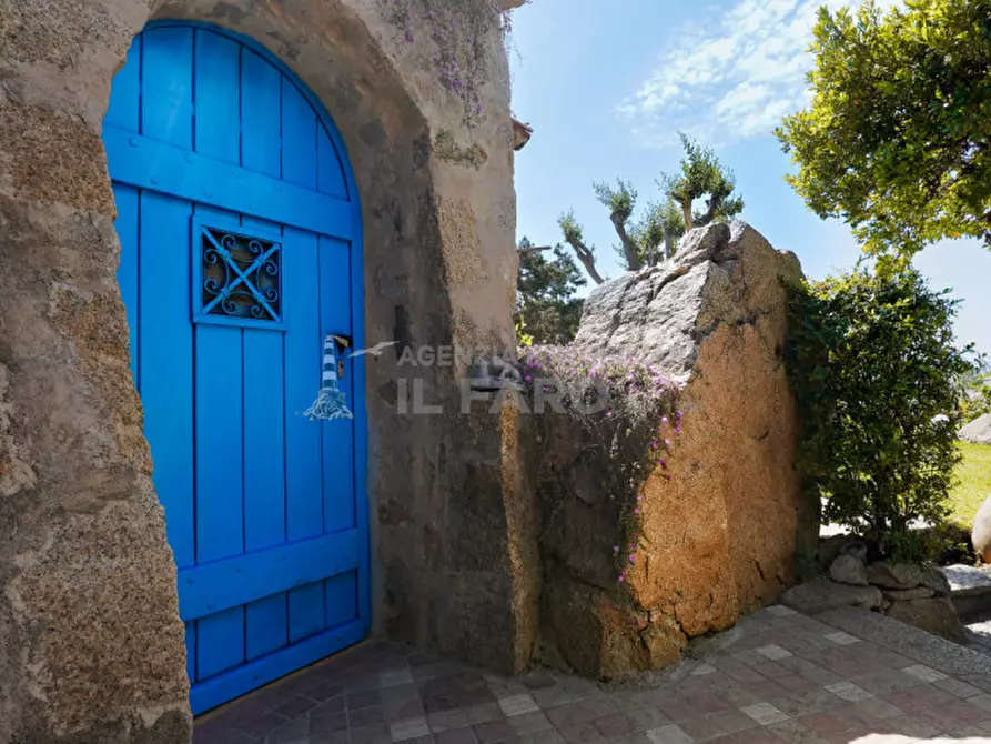 Immagine 23 di Villa in vendita  in Regione Gambino a La Maddalena
