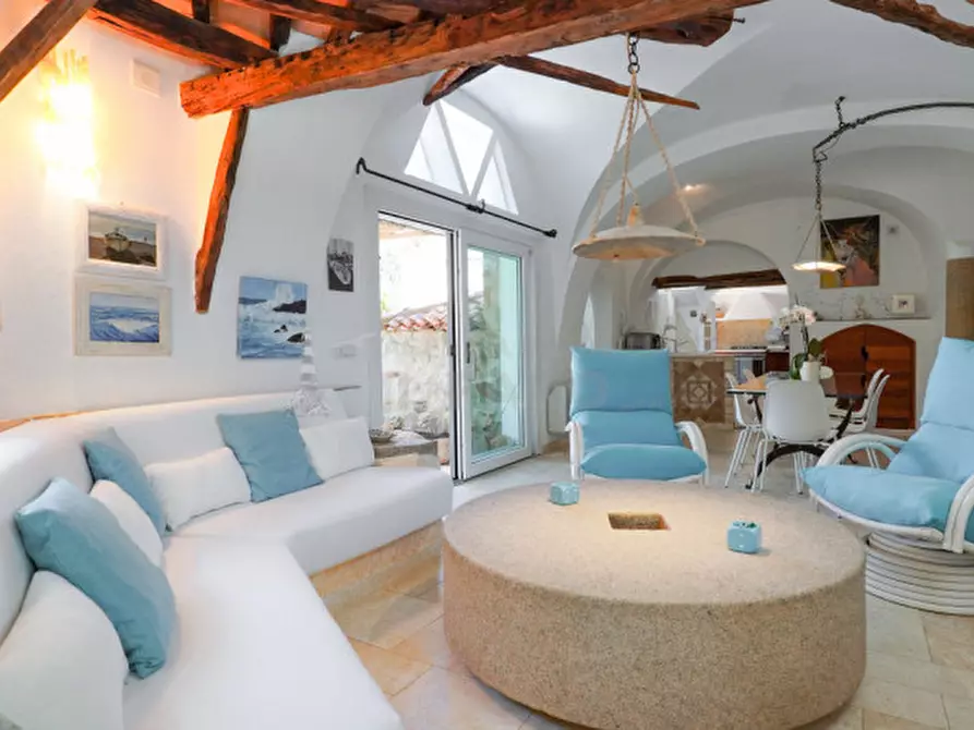 Immagine 27 di Villa in vendita  in Regione Gambino a La Maddalena