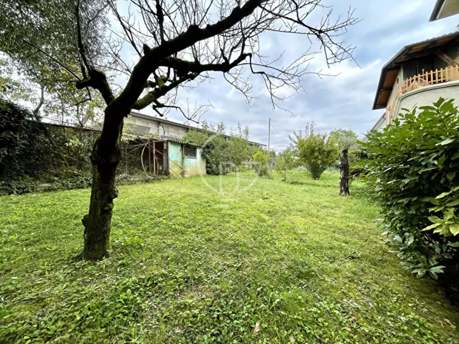 Immagine 8 di Villa in vendita  in Via San Benedetto a Desenzano Del Garda