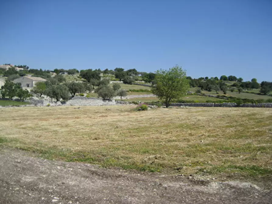 Immagine 2 di Terreno in vendita  a Modica
