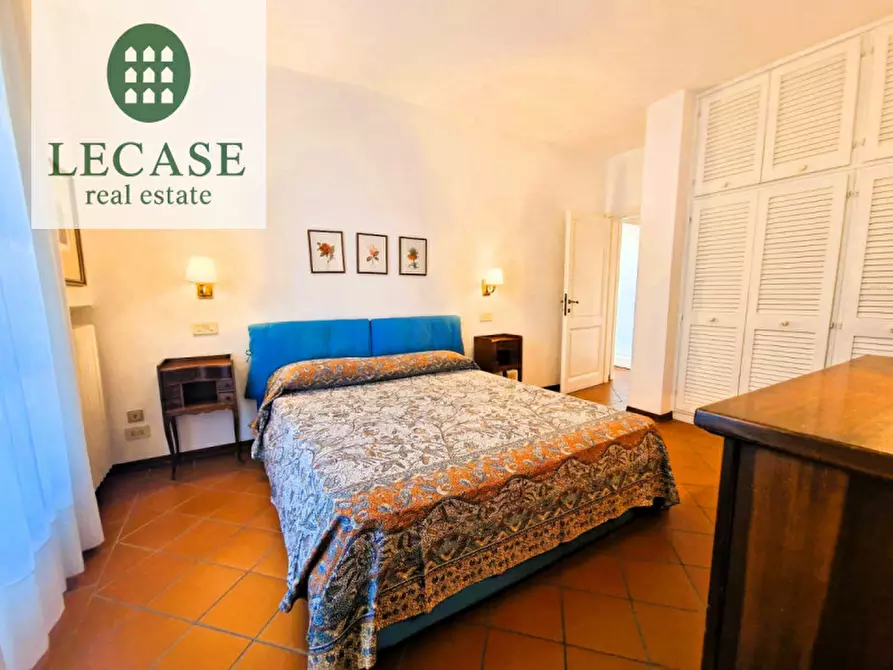 Immagine 13 di Appartamento in vendita  in via Crispi a Forte Dei Marmi