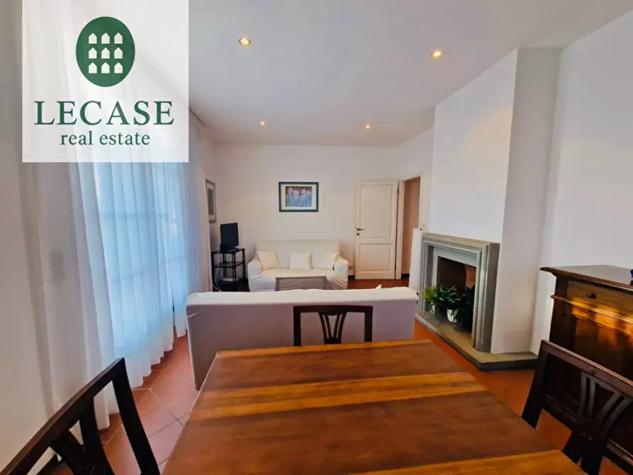 Immagine 24 di Appartamento in vendita  in via Crispi a Forte Dei Marmi