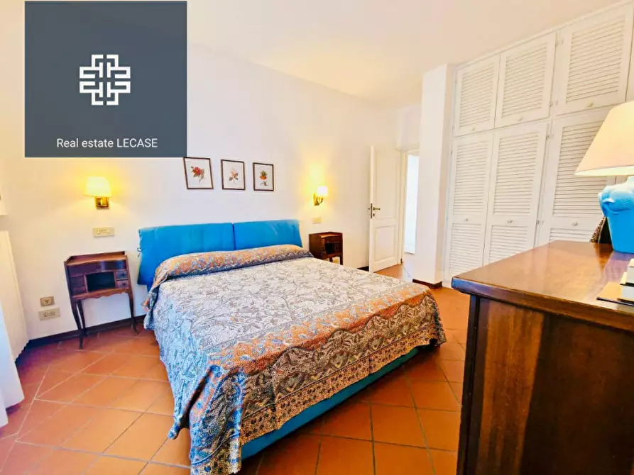 Immagine 22 di Appartamento in vendita  in via Crispi a Forte Dei Marmi