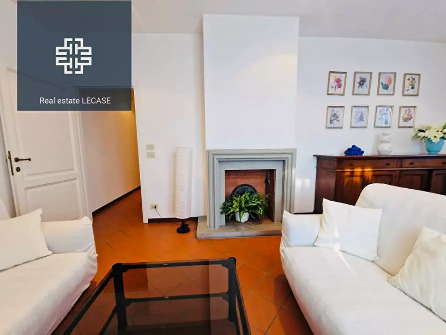 Immagine 28 di Appartamento in vendita  in via Crispi a Forte Dei Marmi