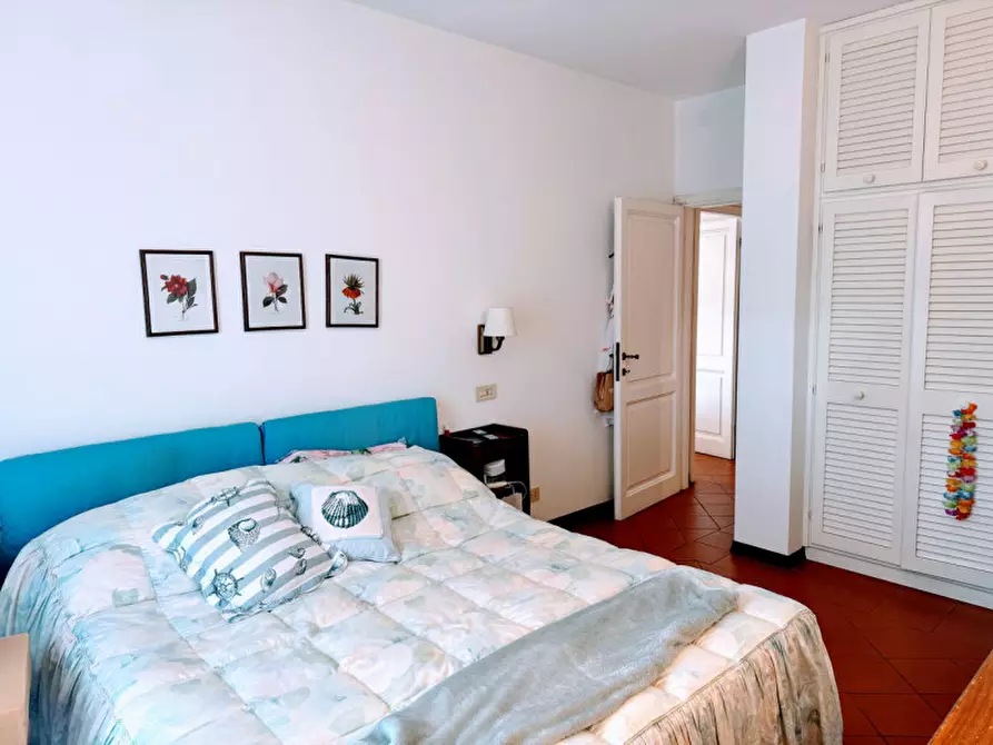 Immagine 8 di Appartamento in vendita  in via Crispi a Forte Dei Marmi