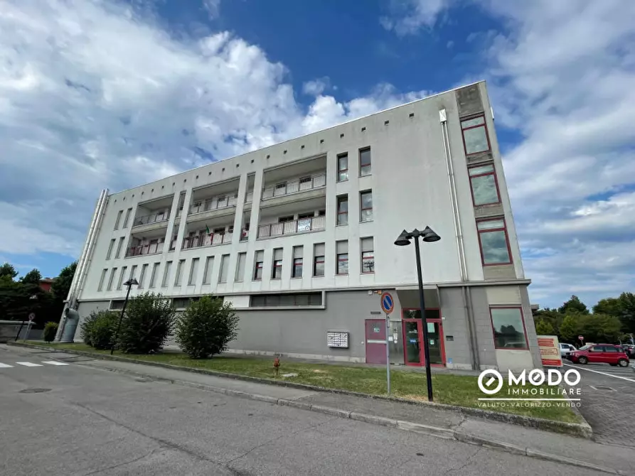 Immagine 8 di Ufficio in vendita  in via Volta a Monticello Conte Otto