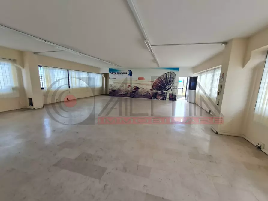 Immagine 17 di Capannone industriale in affitto  in VIA DELLE ARANCE a Pomezia