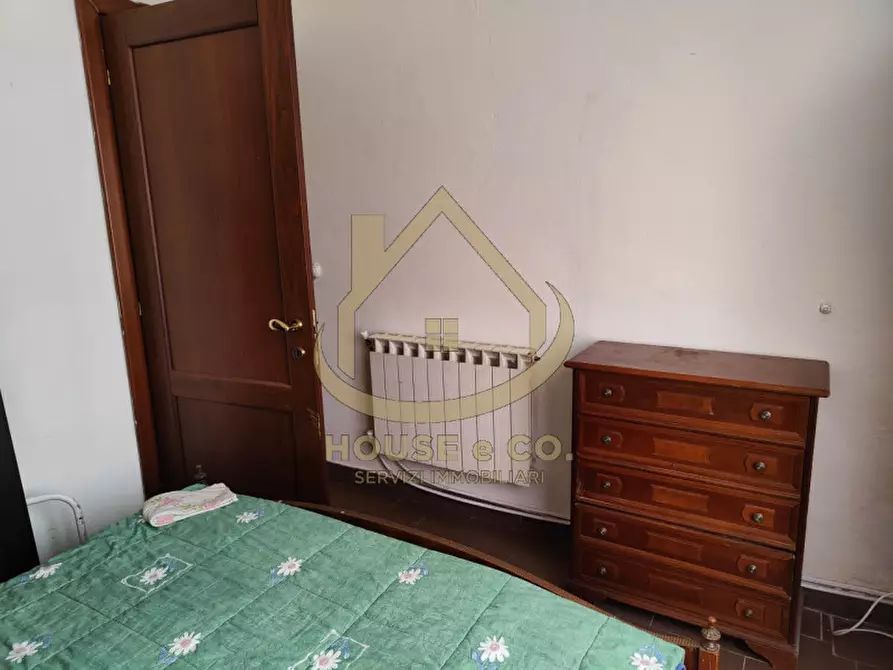 Immagine 41 di Villa in vendita  in Via Quattro Novembre a Parona