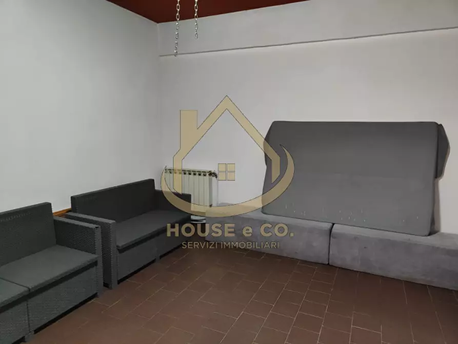 Immagine 45 di Villa in vendita  in Via Quattro Novembre a Parona