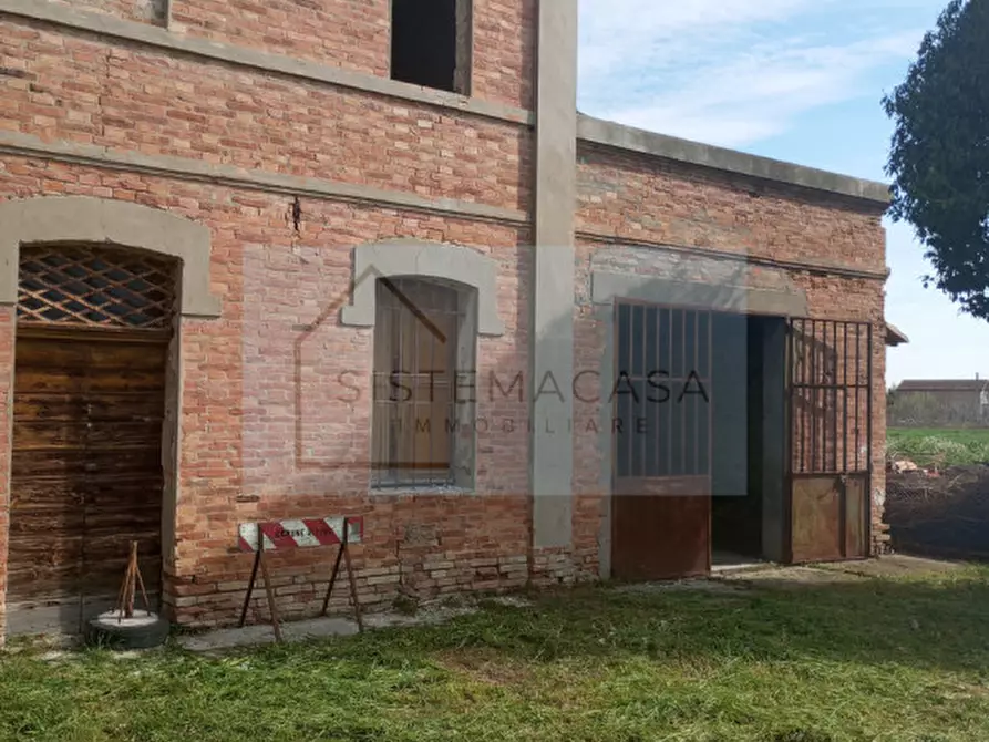 Immagine 2 di Casa indipendente in vendita  in Via Cervese a Forli'