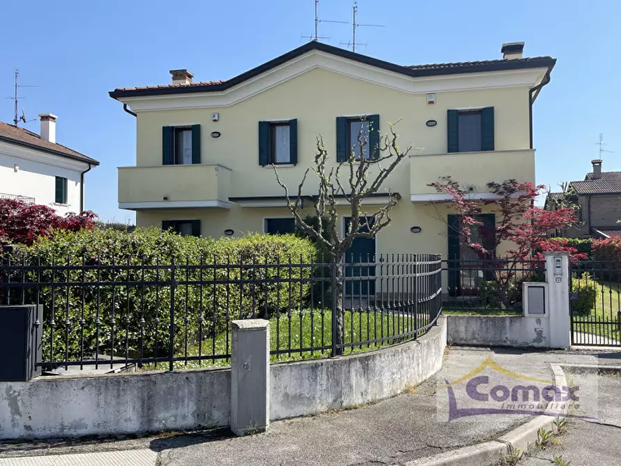 Immagine 1 di Casa bifamiliare in vendita  in Via San Prosdocimo, 31/B a Cervarese Santa Croce