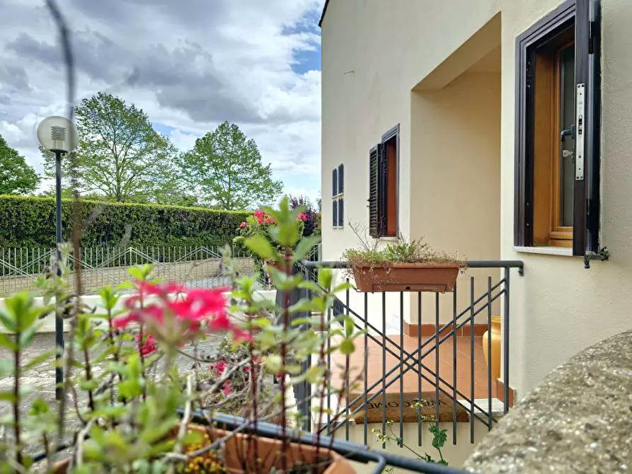 Immagine 5 di Casa bifamiliare in vendita  in via Giuseppe Lazzati a Roma