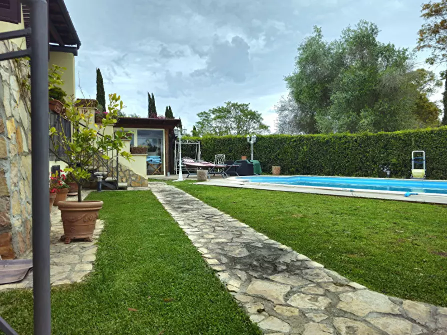 Immagine 116 di Casa bifamiliare in vendita  in via Giuseppe Lazzati a Roma