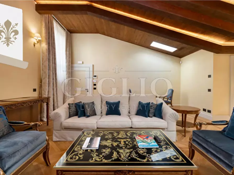 Immagine 1 di Appartamento in vendita  in via delle oche a Firenze