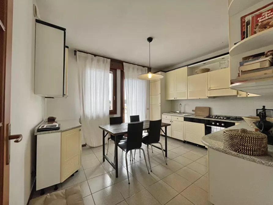 Immagine 1 di Appartamento in vendita  a Solesino