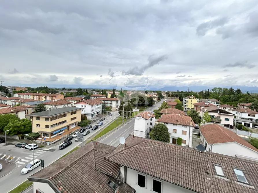 Immagine 1 di Attico in vendita  in Viale Tricesimo 5 a Udine