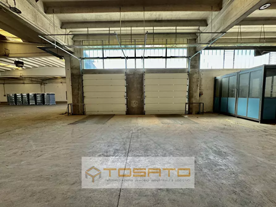 Immagine 9 di Capannone industriale in affitto  a Oppeano