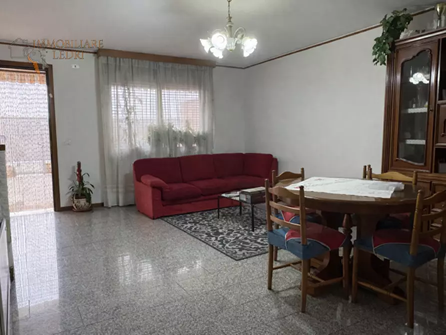 Immagine 3 di Villetta a schiera in vendita  in Via Generale Carlo Alberto Dalla Chiesa a Pescantina