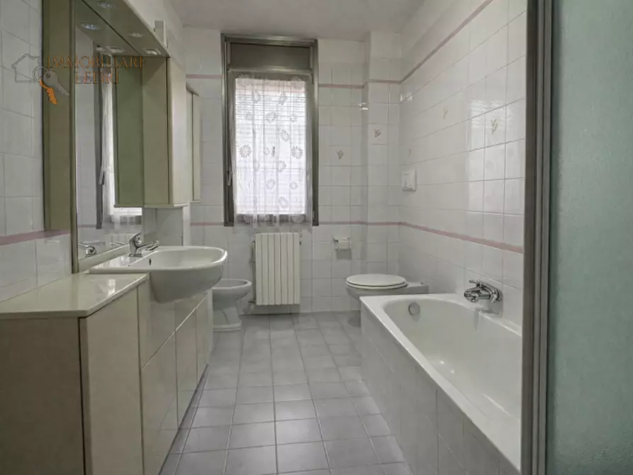 Immagine 13 di Villetta a schiera in vendita  in Via Generale Carlo Alberto Dalla Chiesa a Pescantina