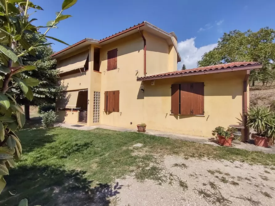 Immagine 1 di Casa indipendente in vendita  in Via Collepaese a Terni