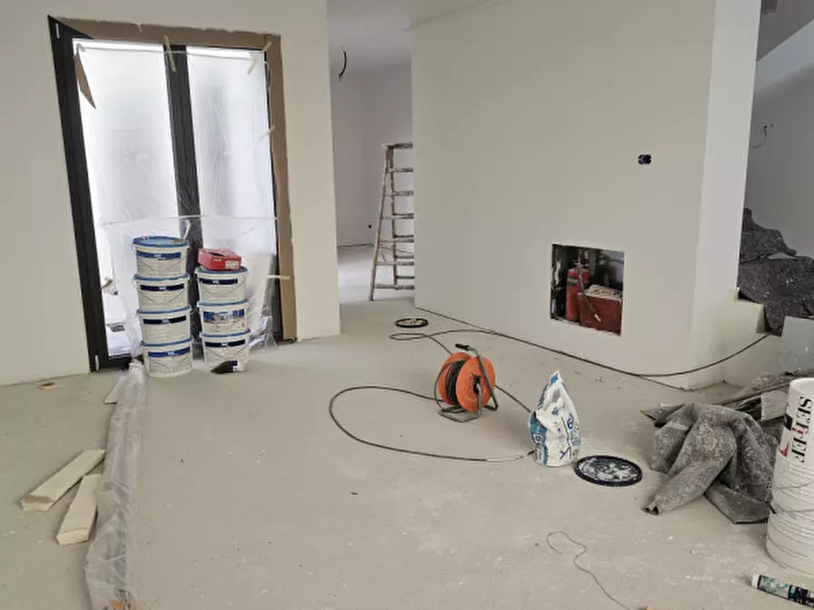 Immagine 2 di Casa indipendente in vendita  in via Sanvonarola a Padova