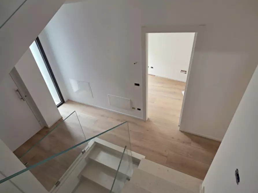 Immagine 17 di Casa indipendente in vendita  in via Sanvonarola a Padova