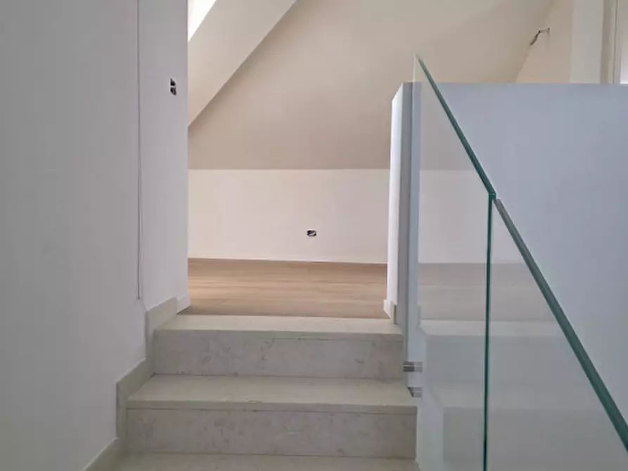 Immagine 18 di Casa indipendente in vendita  in via Sanvonarola a Padova