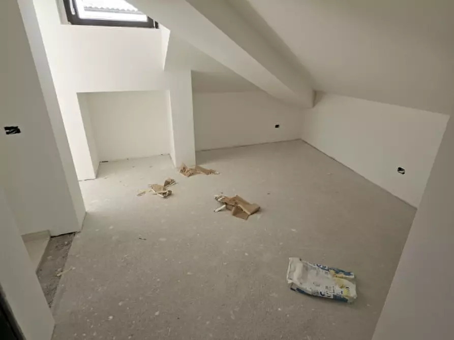 Immagine 25 di Casa indipendente in vendita  in via Sanvonarola a Padova