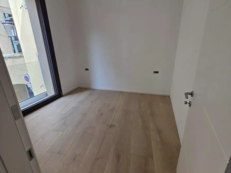Immagine 25 di Casa indipendente in vendita  in via Sanvonarola a Padova