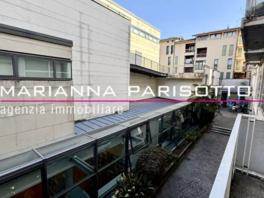 Immagine 5 di Ufficio in vendita  in Via Roma, 45 a Bassano Del Grappa