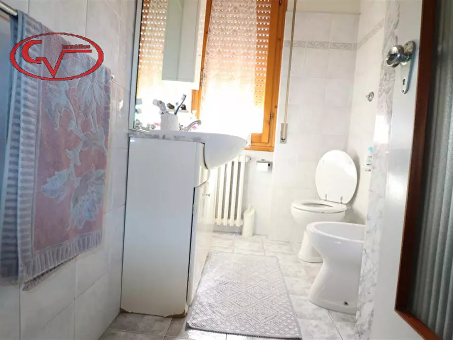 Immagine 13 di Appartamento in vendita  in via dante a Terranuova Bracciolini