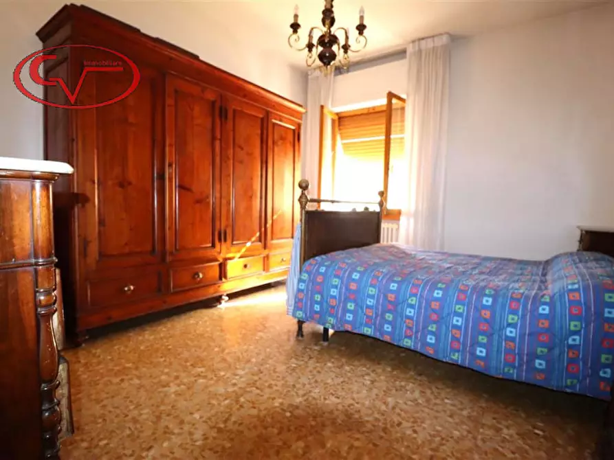 Immagine 17 di Appartamento in vendita  in via dante a Terranuova Bracciolini