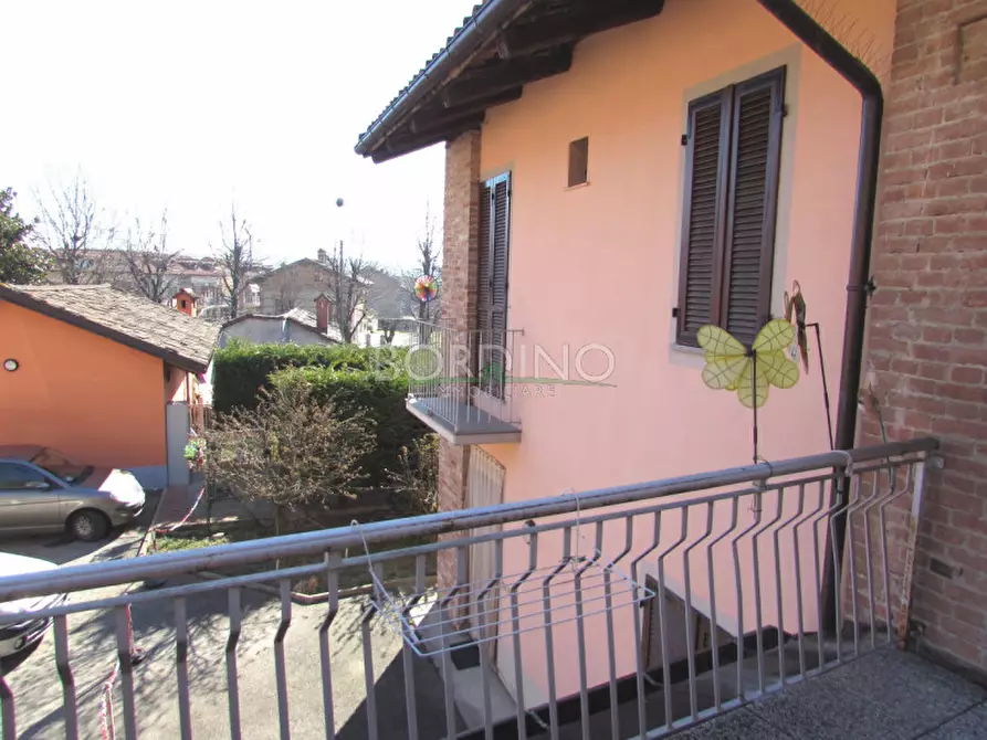 Immagine 11 di Villetta a schiera in vendita  in Via Cavour snc a Magliano Alfieri