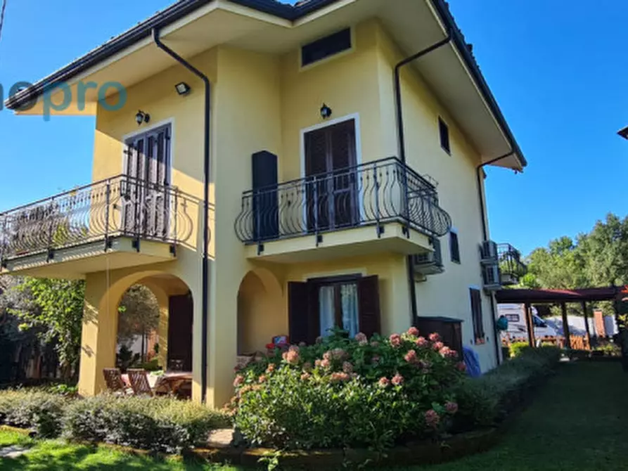 Immagine 9 di Villa in vendita  in Strada Castelnuovo Nigra 134 a Castellamonte