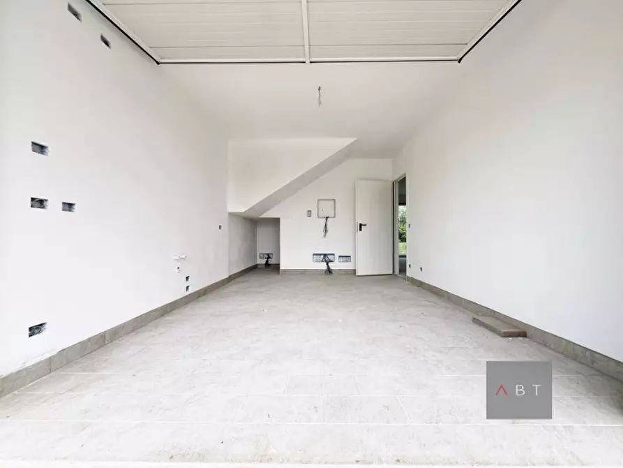 Immagine 11 di Casa bifamiliare in vendita  a Loreggia