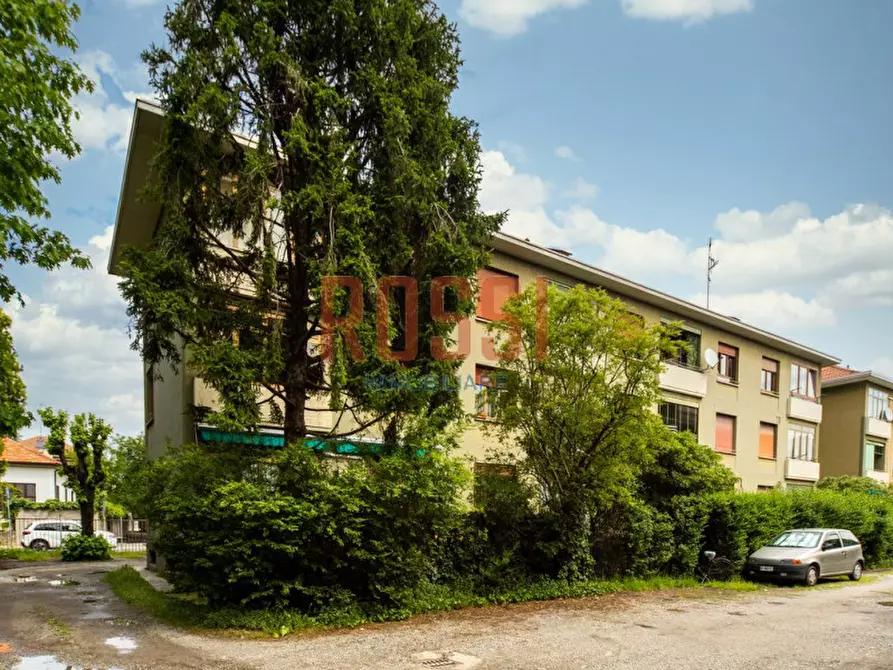 Immagine 1 di Appartamento in vendita  in VIA PITAGORA a Monza