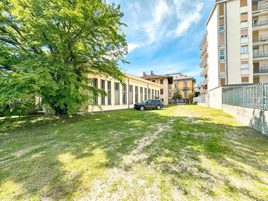 Immagine 36 di Palazzo in vendita  in Corso Lorenzo Cobianchi 2 a Verbania