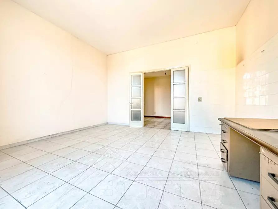 Immagine 43 di Palazzo in vendita  in Corso Lorenzo Cobianchi 2 a Verbania