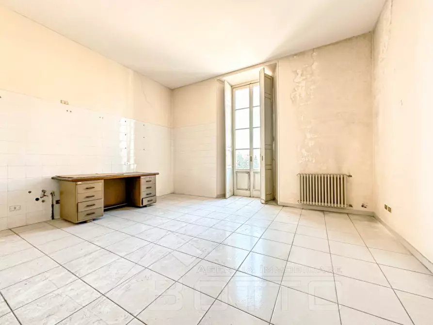 Immagine 44 di Palazzo in vendita  in Corso Lorenzo Cobianchi 2 a Verbania