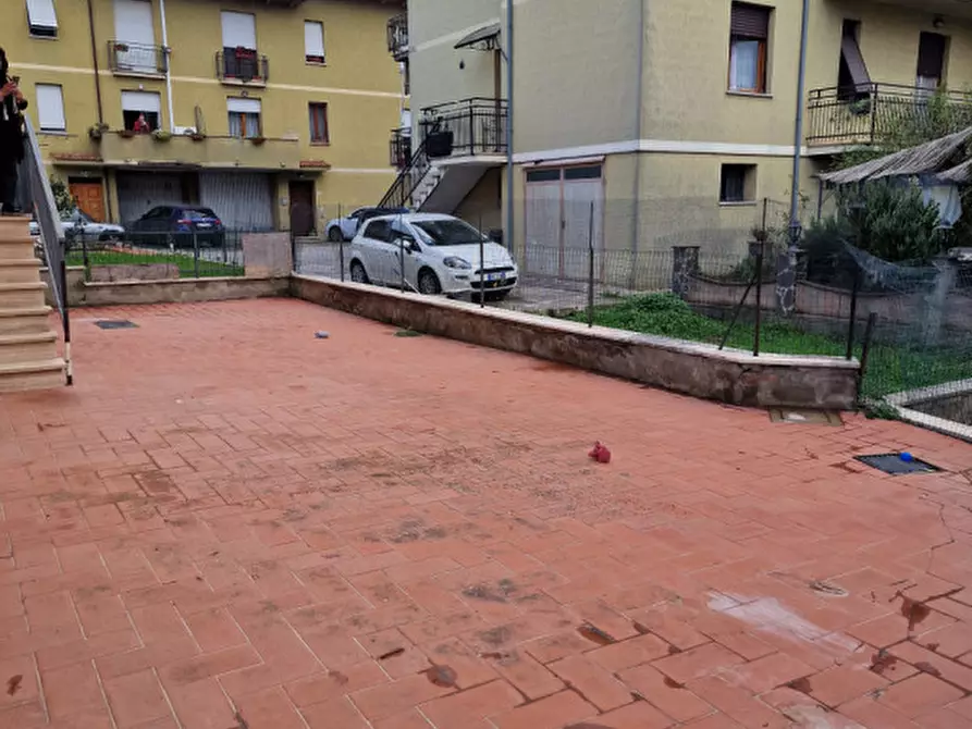 Immagine 9 di Appartamento in vendita  a Sinalunga