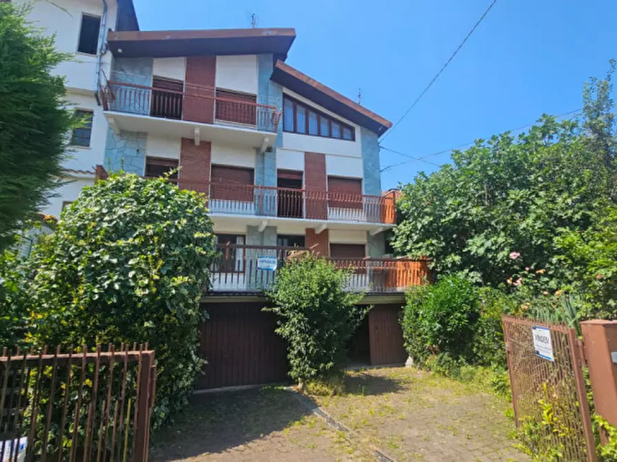 Immagine 1 di Villa in vendita  in Borgata Piano Prime Foglie a Rivara