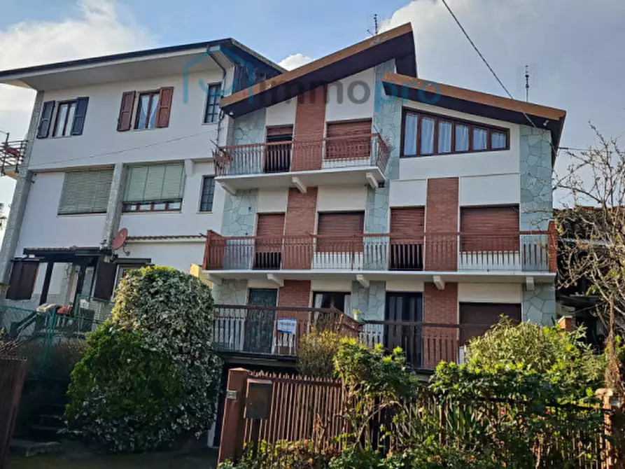 Immagine 3 di Villa in vendita  in Borgata Piano Prime Foglie a Rivara