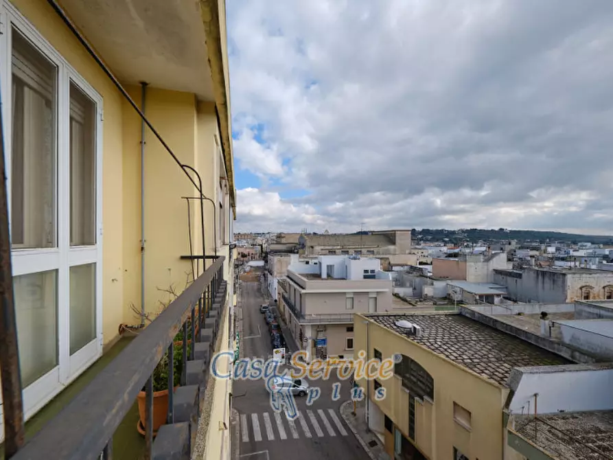 Immagine 5 di Appartamento in vendita  in Via Solferino a Casarano