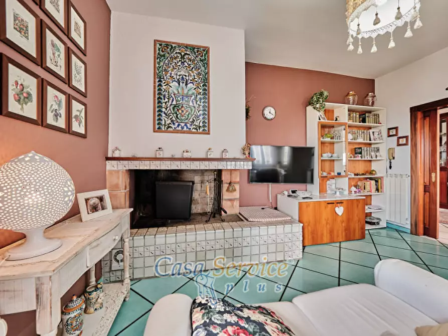 Immagine 14 di Appartamento in vendita  in Via Solferino a Casarano