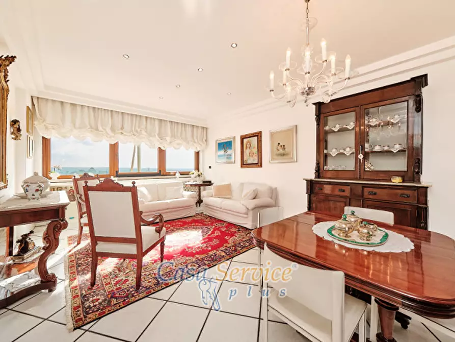 Immagine 17 di Appartamento in vendita  in Via Solferino a Casarano