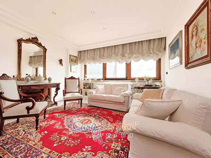 Immagine 18 di Appartamento in vendita  in Via Solferino a Casarano