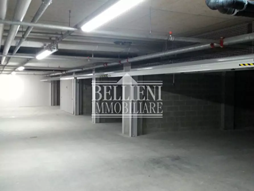 Immagine 1 di Garage in vendita  in via oratorio dei servi a Vicenza