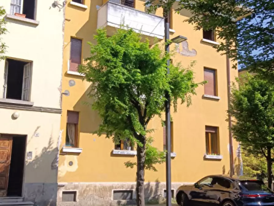 Immagine 1 di Appartamento in vendita  in via statale a Calcinato