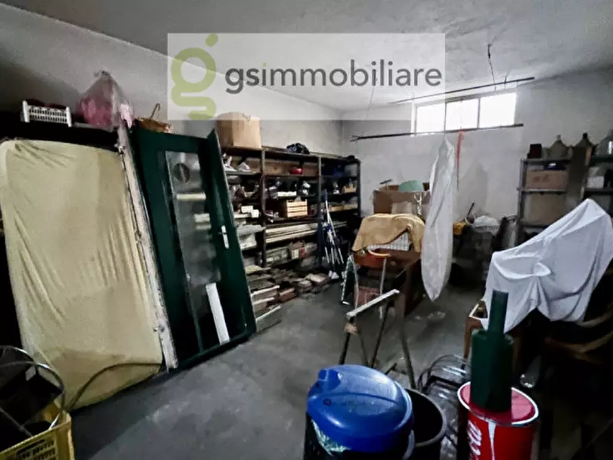 Immagine 41 di Villa in vendita  in Via Caprieli, 40 a Ospitaletto