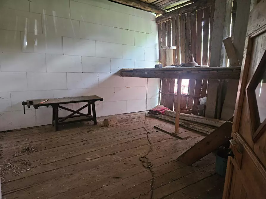 Immagine 38 di Rustico / casale in vendita  in Pracorno, n.134 a Rabbi